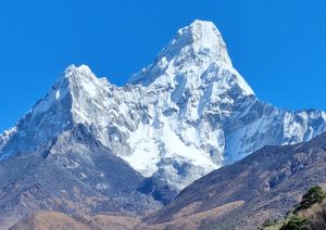 Uspon na Ama Dablam 6812 m - Nepal - Himalaya