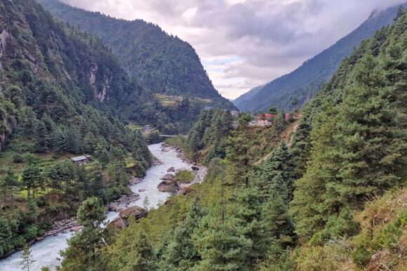 Treking prema namche Bazaaru