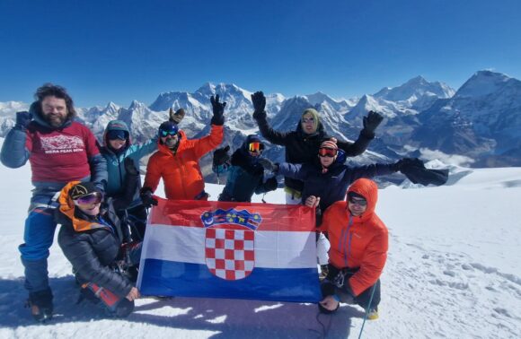 Uspon na Mera peak 6476 m – Nepal – 23.10.- 8.11.2026. Uspon na Mera peak 6476 m – Nepal – 23.10.- 8.11.2026.